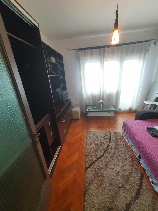 Cozy Studio In Center Bucharest Exterior photo